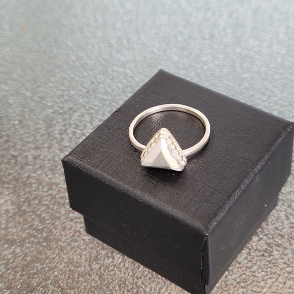 Anna Beck Jewelry - Anna Beck Raised Sterling Triangle Ring Size 7